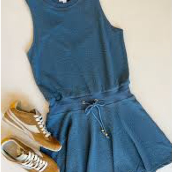 Women's Blue Skirt - Picture 2 of 6